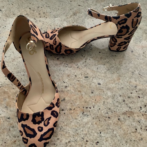 Sam Edelman - Joelle Nude Leopard Shoes Size 9.5 B - Picture 2 of 11